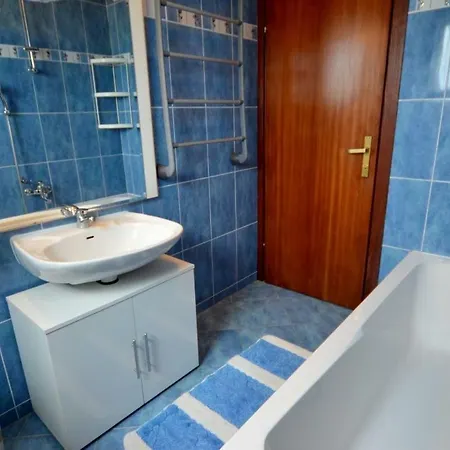 Varvari 17751c Apartamento